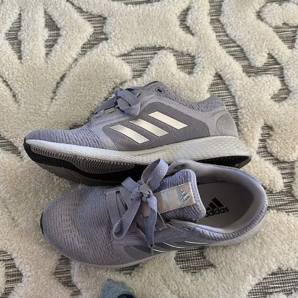 Womens Adidas - Picture 2 of 3